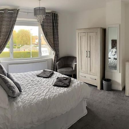 Modern 4 Bedroom House In Weymouth Sunny Corner Exteriér fotografie