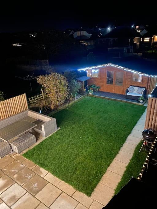 Modern 4 Bedroom House In Weymouth Sunny Corner Exteriér fotografie