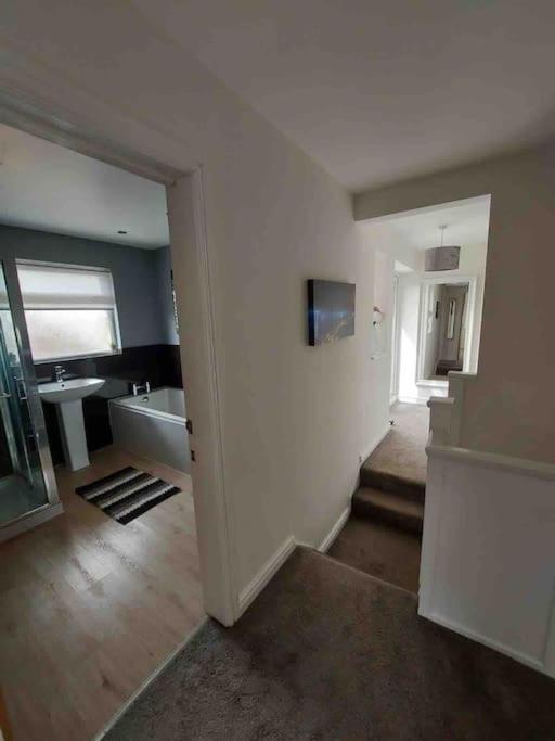Modern 4 Bedroom House In Weymouth Sunny Corner Exteriér fotografie