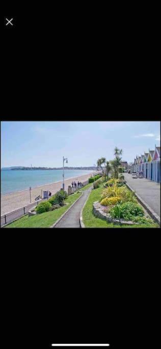Modern 4 Bedroom House In Weymouth Sunny Corner Exteriér fotografie